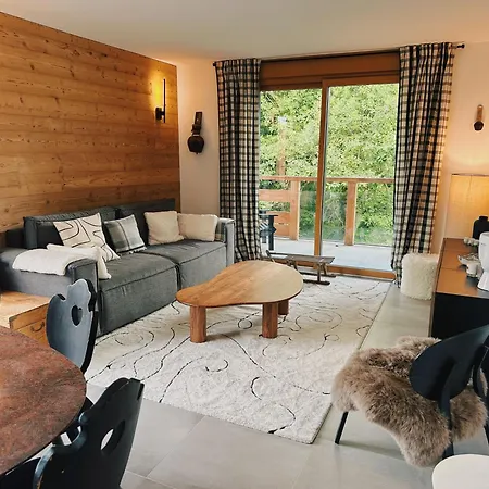 Apartment L'olympe De - Terrasse & Balcon Sur La Foret Combloux